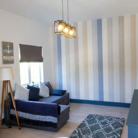 Intimate Entire Flat 9-Min Walk To Boscombe Beach Μπόρνμουθ Εξωτερικό φωτογραφία