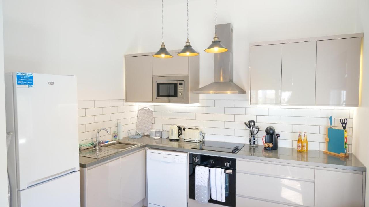 Intimate Entire Flat 9-Min Walk To Boscombe Beach Μπόρνμουθ Εξωτερικό φωτογραφία