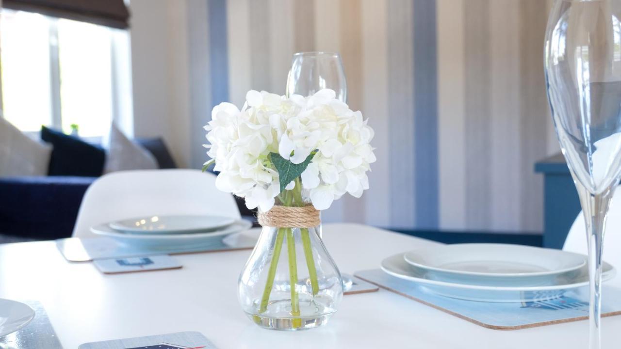 Intimate Entire Flat 9-Min Walk To Boscombe Beach Μπόρνμουθ Εξωτερικό φωτογραφία